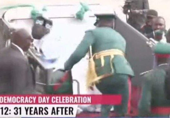 Tinubu falling Tinubu falling