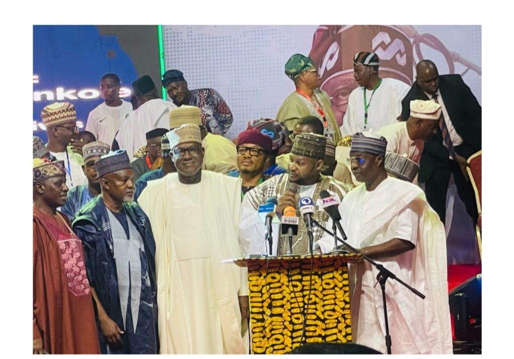 Gbajabiamila, Nnamani, Dogara, others storm Ogun for ex-Southern lawmakers summit