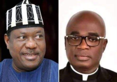 Tiv Traditional Council Mediates Peace Between Gov Alia and Sen