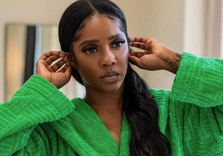 Tiwa Savage Shuts Down Rumors of Not Supporting Female Artists Tiwa Savage Shuts Down Rumors of Not Supporting Female Artists
