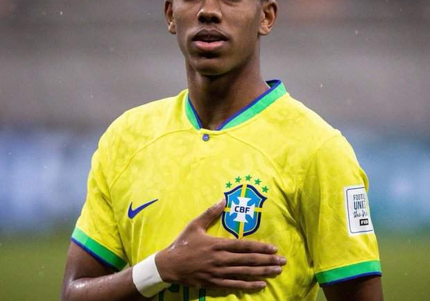 Transfer Chelsea set to sign Willian Transfer Chelsea set to sign Willian