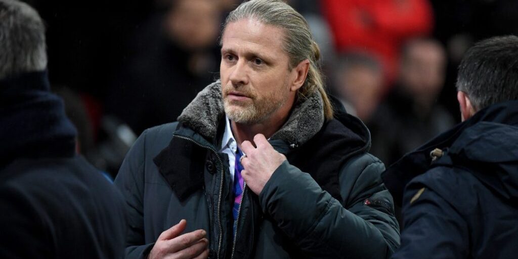 Transfer: Osimhen, Isak are better strikers - Petit tells Arsenal amid Watkins move