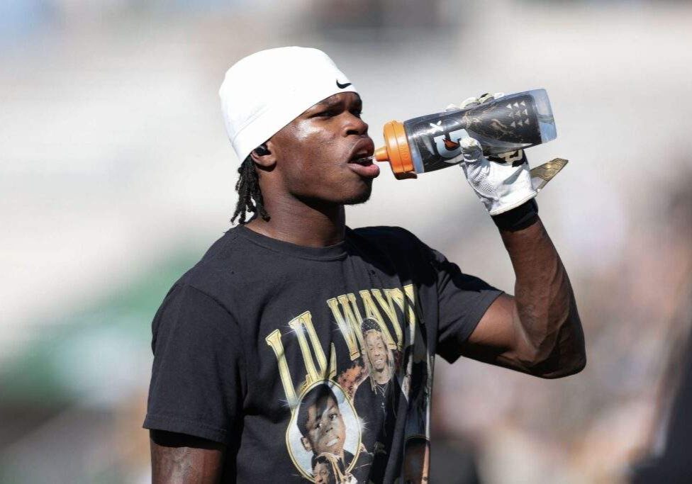 Travis Hunter Two Way Star Leads Buffaloes to Victory Travis Hunter Two Way Star Leads Buffaloes to Victory