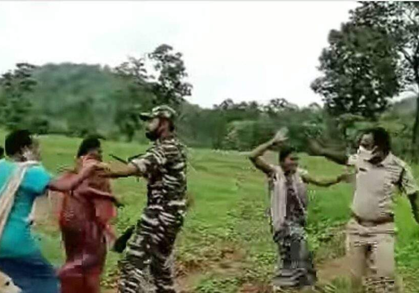 Tribal Clash Over Podu Land Police Injured in Telangana Conflict Tribal Clash Over Podu Land Police Injured in Telangana Conflict