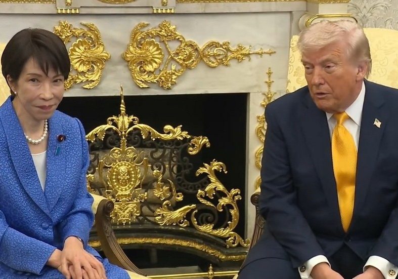 Trump catches Japanese PM off guard with surprise Pearl Harbor remark (VIDEO) — RT World News