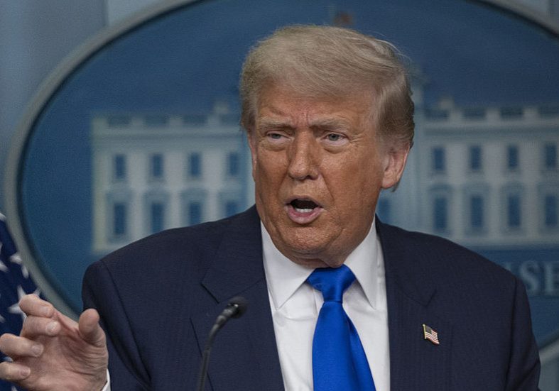 Trump unveils plan for next top-level Ukraine meeting — RT World News