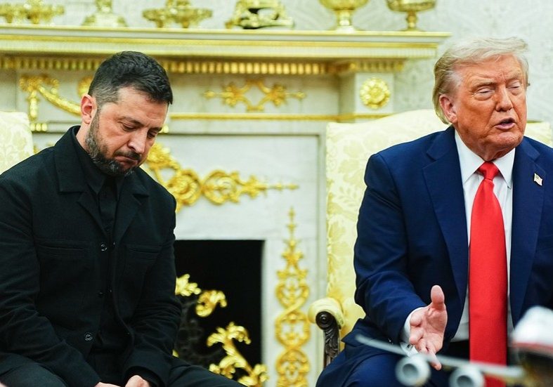 Trump presses Ukraine for Russia concessions amid scandal Trump pressuring Zelensky to cede land to Russia – Bild — RT World News