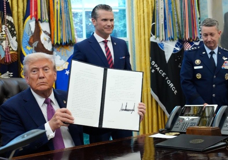 Trump orders name change for Department of Defense — RT World News