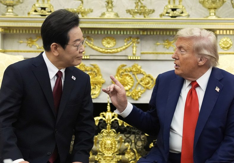 Trump wants to own land under overseas US military bases — RT World News