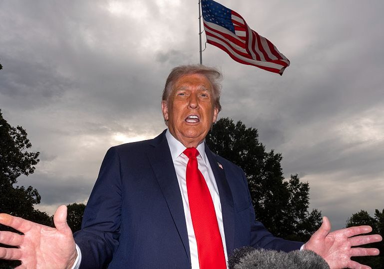 UK hosts Donald Trump in pomp-filled state visit