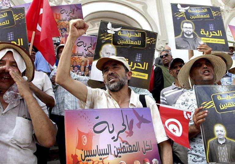 Tunisia's Presidential Election: Candidates' Documents Submission Open Tunisia's Presidential Election: Candidates' Documents Submission Open