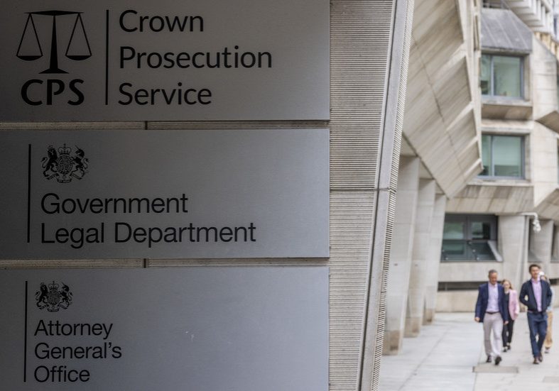 UK Chinese spy case probe launched amid claims of dropped UK officials face probe after Chinese ‘spy case’ collapsed – Bloomberg — RT World News