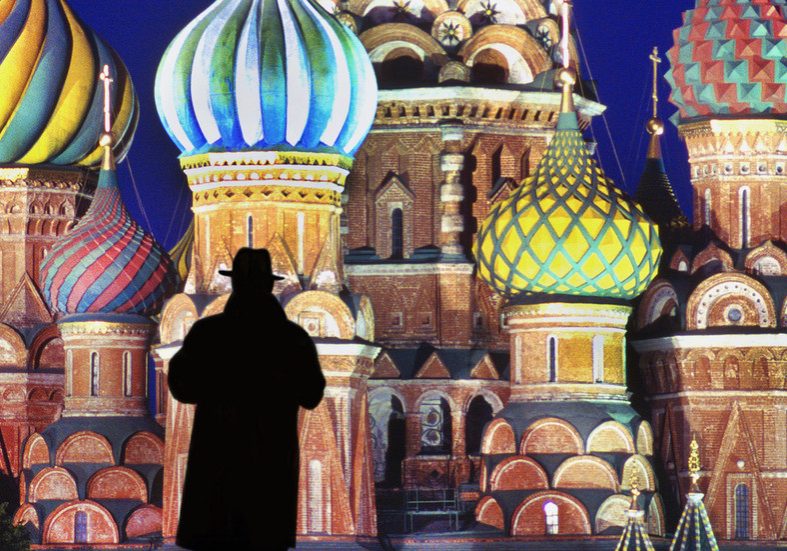 UK wasted 20 years searching for ‘Russian mole’ in MI6 – Guardian — RT World News