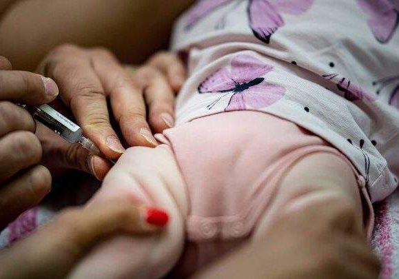 UK Whooping Cough Outbreak Claims 9 Infant Lives, High Risk Group UK Whooping Cough Outbreak Claims 9 Infant Lives, High Risk Group
