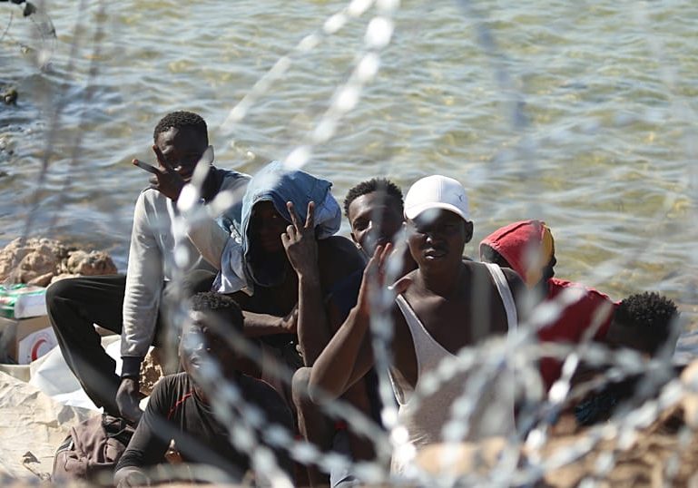 UN calls on both authorities in Libya to protect rights of migrants