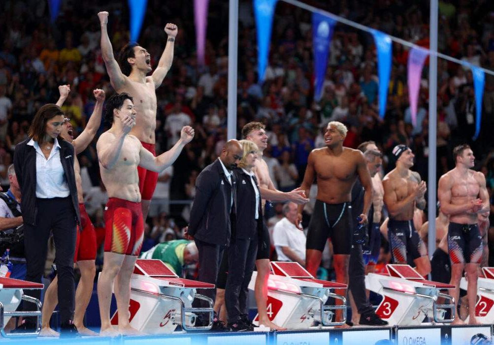 US Olympic Streak Ends as China Wins 4x100 Meter Medley Relay US Olympic Streak Ends as China Wins 4x100 Meter Medley Relay