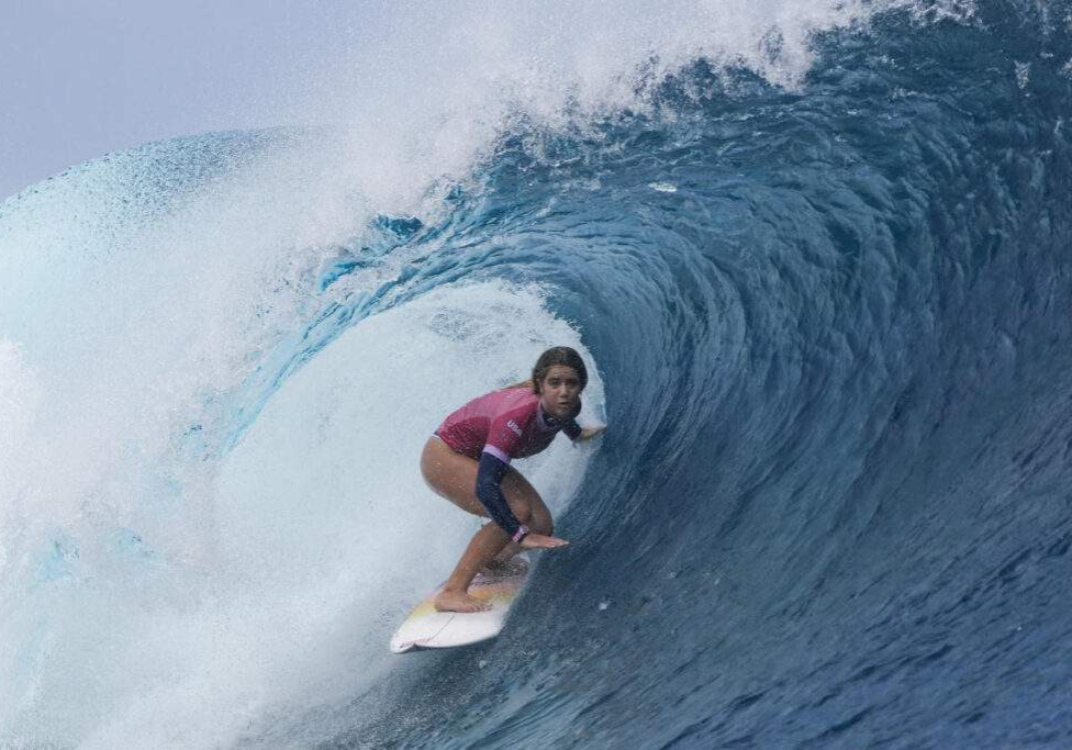 USA's Caroline Marks Wins Gold in Dramatic Women's Surfing Final USA's Caroline Marks Wins Gold in Dramatic Women's Surfing Final