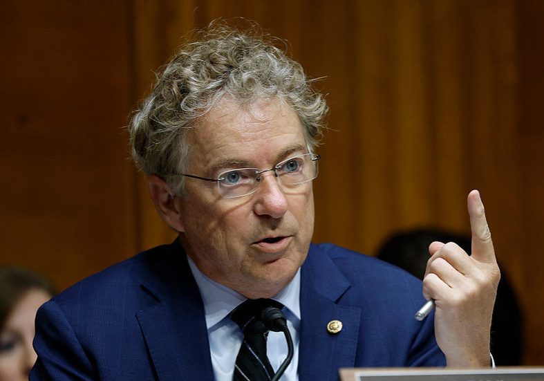 Ukraine corruption scandal sparks US Senator Rand Paul criticism US senator accuses Trump of ‘silence’ on huge Ukraine corruption scandal — RT World News