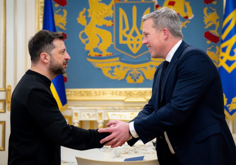 Ukraine faces US ultimatum on peace deal with Russia Trump’s envoy issues ultimatum to Ukraine – FT — RT World News