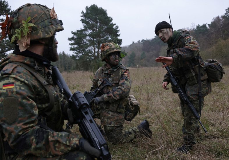 Ukraine to train German troops – media — RT World News