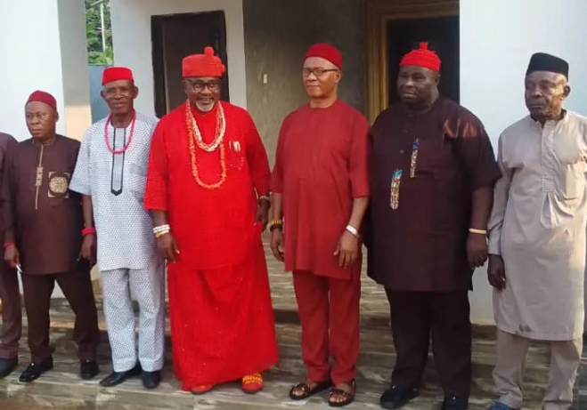 Imo monarch opposes move to impose another throne on his kingdom 