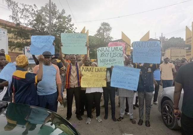 University of Lagos Staff Protest Over Withheld Salaries and No University of Lagos Staff Protest Over Withheld Salaries and No