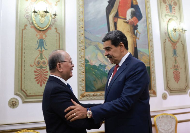 Venezuela China ties strengthened amid US tensions China’s special envoy meets Maduro (VIDEO) — RT World News