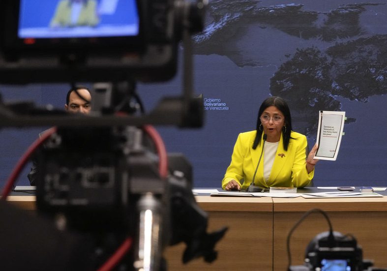 Venezuela condemns US ‘act of piracy’ — RT World News