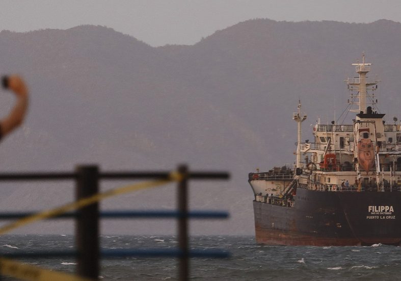 Venezuela sanctions US targets shipping sector Maduro US announces new sanctions on Venezuela — RT World News