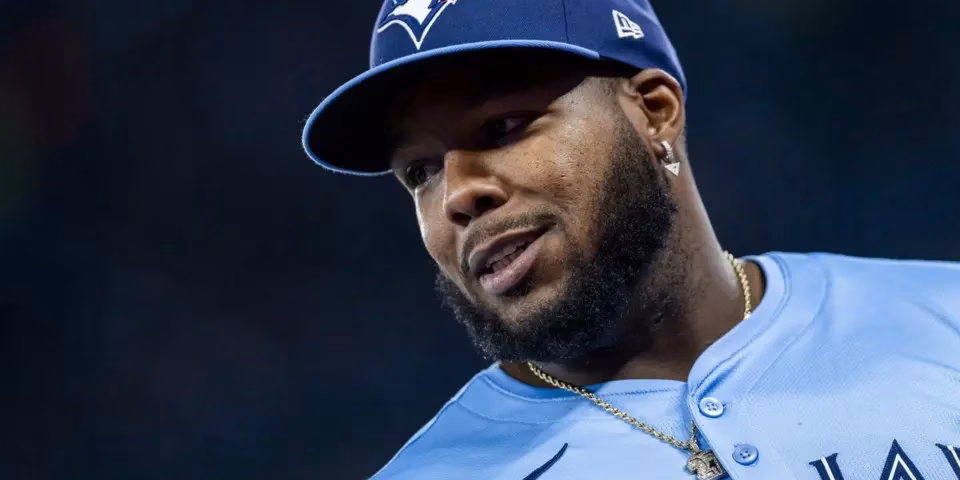 Vladimir Guerrero Jr agrees $500m contract with Blue Jays Vladimir Guerrero Jr agrees $500m contract with Blue Jays