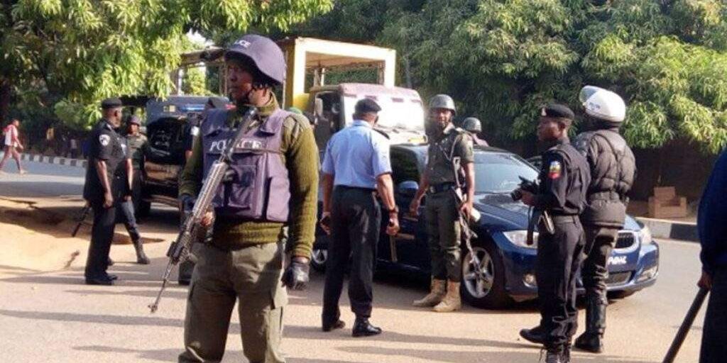 Yuletide Osun CP directs commanders to beef up security Yuletide Osun CP directs commanders to beef up security