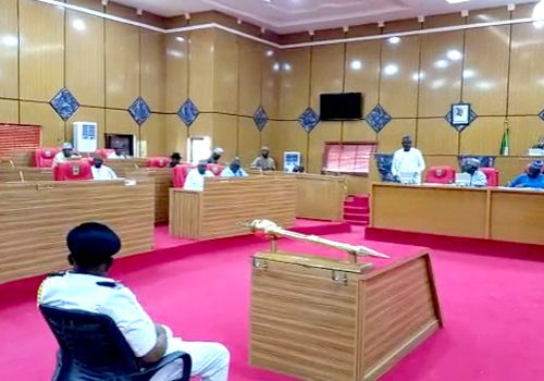 Six Suspended Zamfara PDP Lawmakers Defect To APC • Channels Television