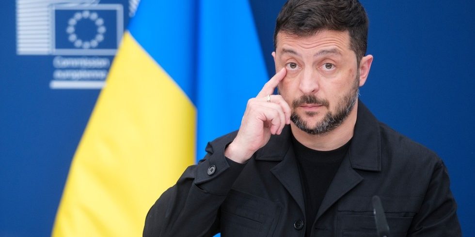 Zelensky Refuses Trump's Peace Terms with Russia Ahead of White Zelensky rejects Trump’s peace terms — RT World News