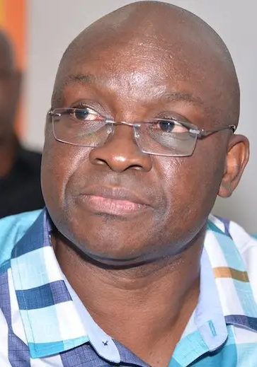 Money laundering: Fayose eats Amala with bricklayers to celebrate court victory (VIDEO)