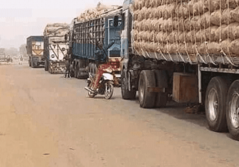 grains trucks grains trucks