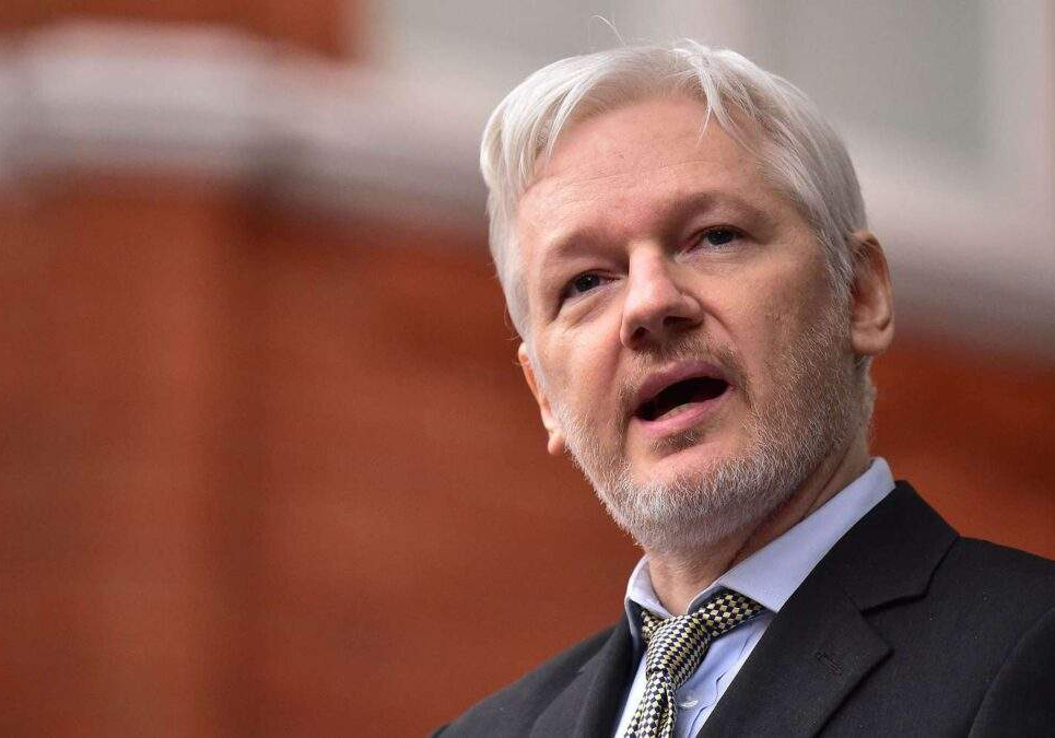 julian assange