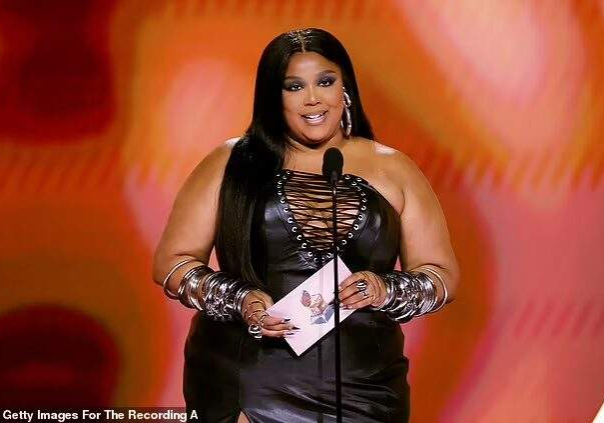 lizzo lizzo