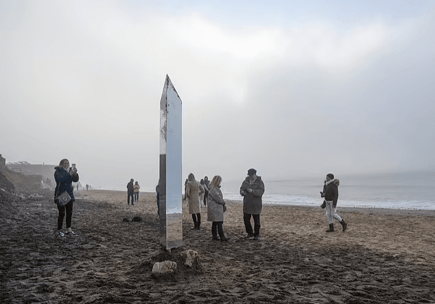 monolith 2