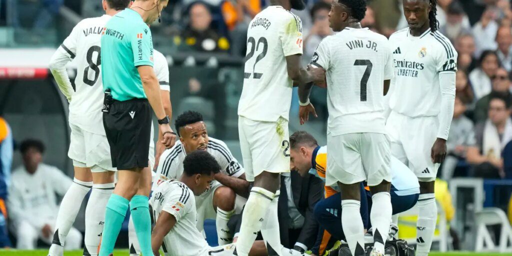 rodrygo-militao-injury-real-madrid-ap.jpg