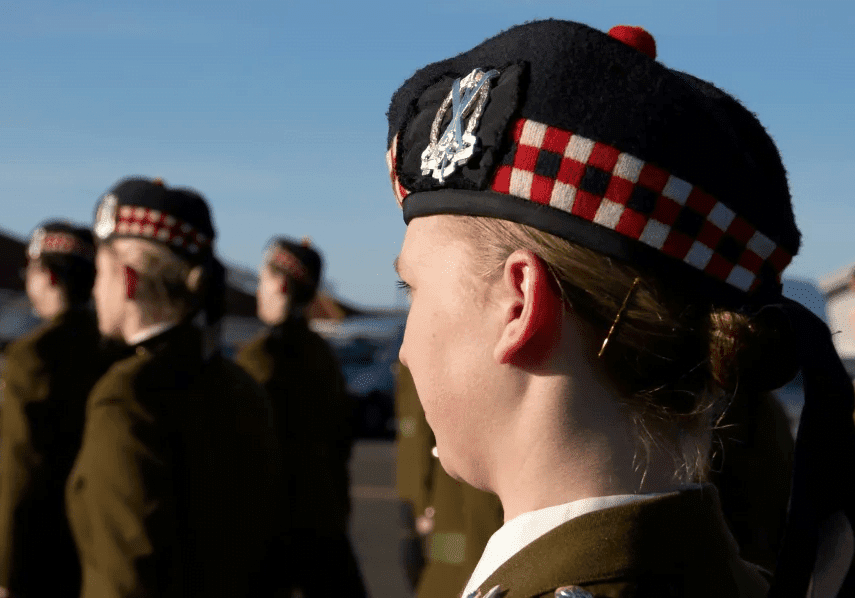 women soldiers women soldiers