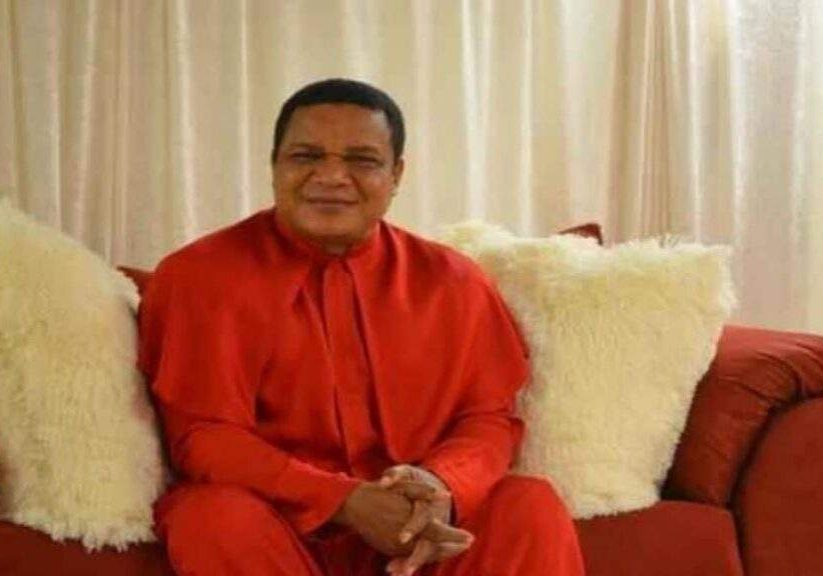 34433 olumba orders peace march to defuse global tension