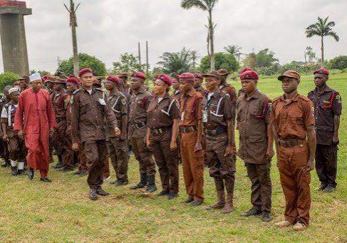 35440 vigilante group begs buhari to sign bill before may 29