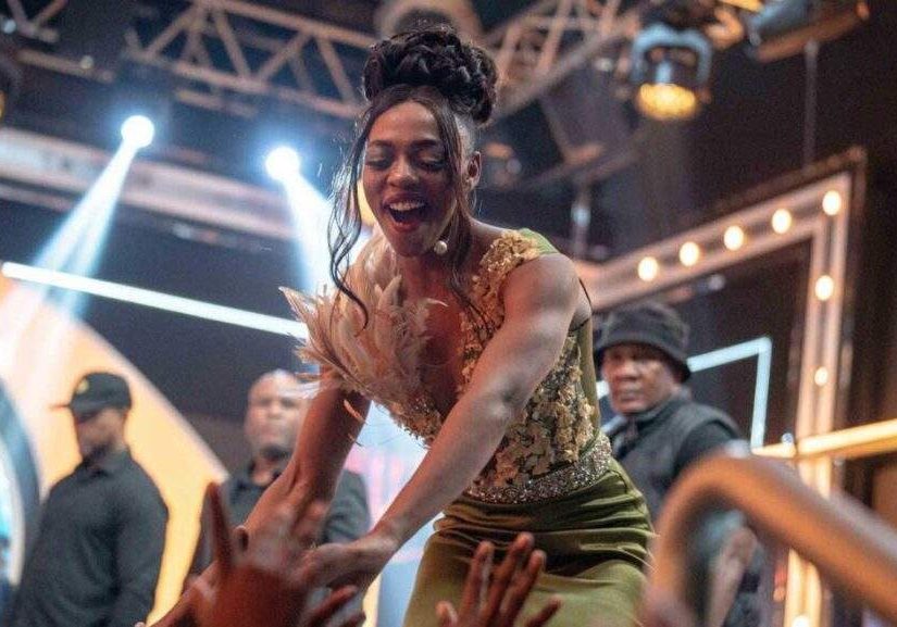 72260 bbtitans winner khosi twala receives warm welcome from nigeria police band and fans in lagos