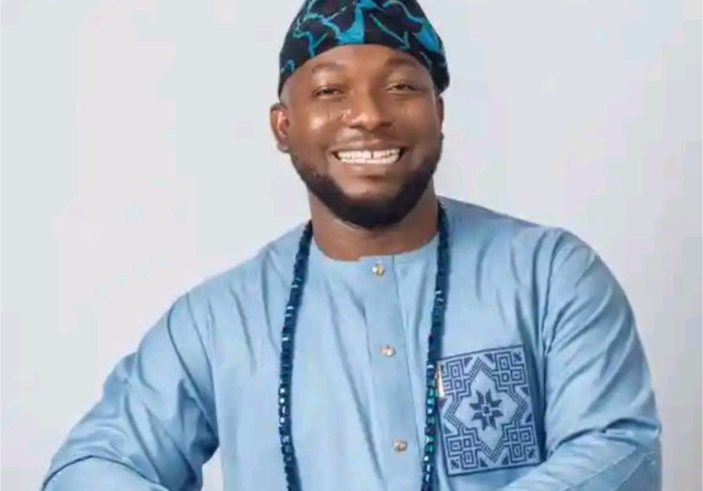 2027: Another Oyo guber aspirant, Oladele, dumps APC