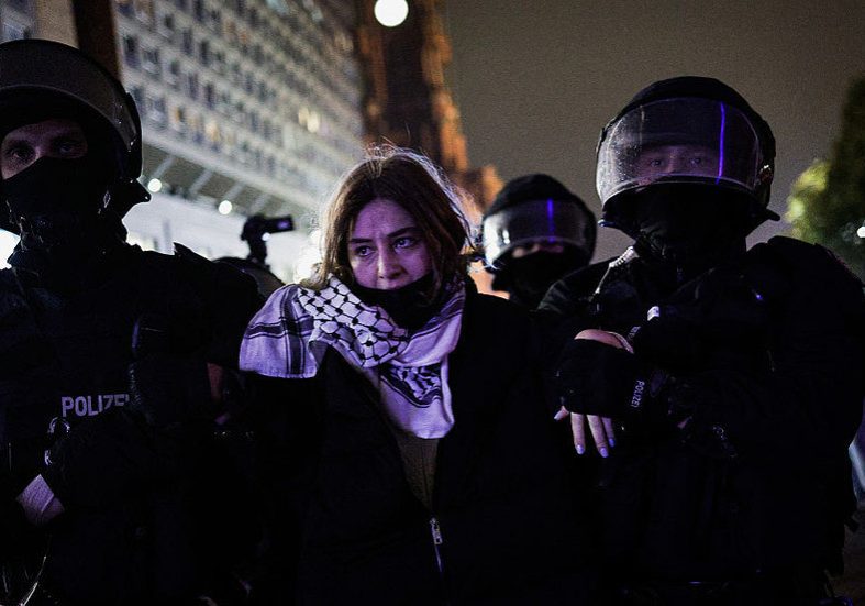 EU condemns ‘shrinking’ freedom in Germany — RT World News