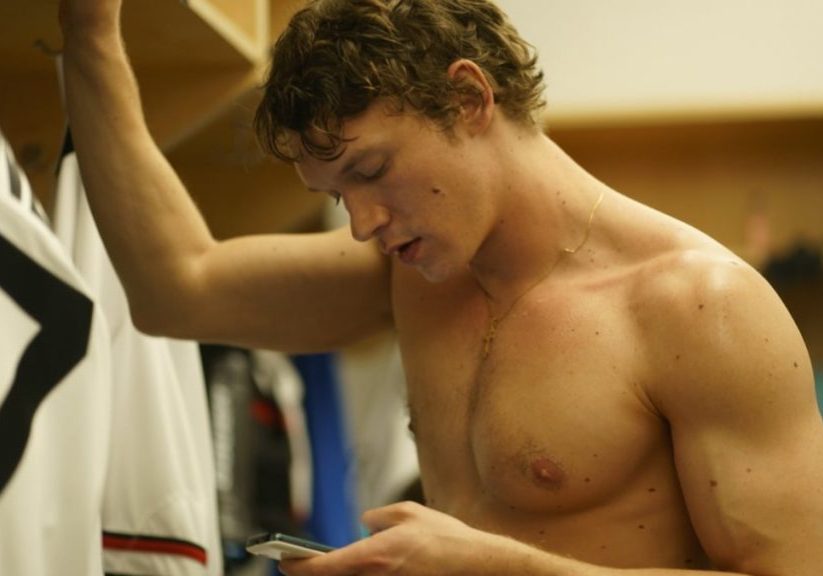 Google 'Heated Rivalry' to see this cheeky Easter egg chat