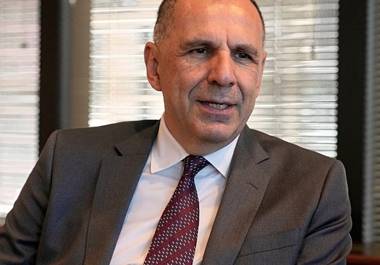 Greek FM in Libya for talks on migration, maritime borders and economic ties