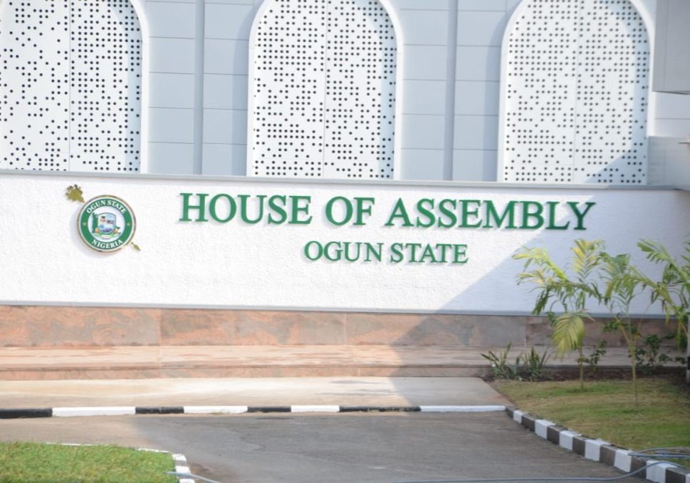 Mixed reactions as Ogun Assembly joins bandwagon, turns one party