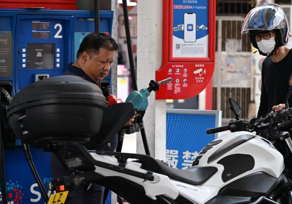 Crude Tumbles, Stocks Rally On Hopes For Iran War De-escalation