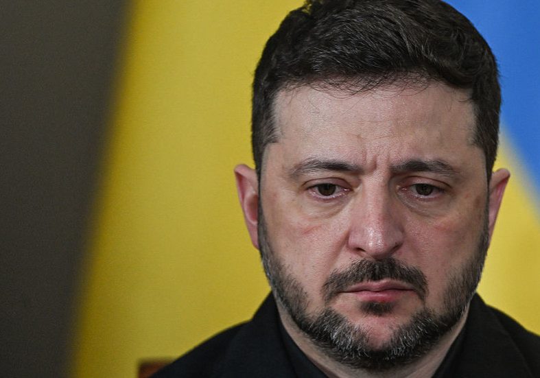 Trump calls Zelensky the ‘last person we need help from’ — RT World News